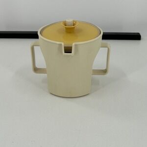 Vintage Tupperware Almond Cream Pitcher with Gold Push Button Lid 1415-7 USA